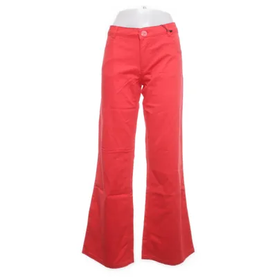 Jean (Rouge) de Who's That Girl