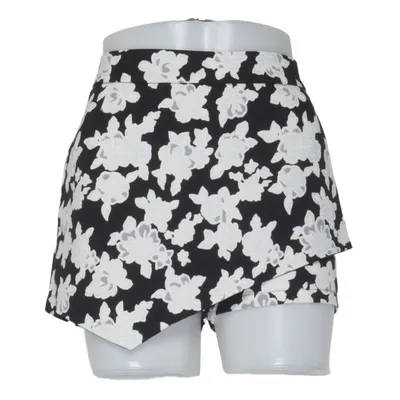 Skort (Black, White) from Naanaa Elastane, Polyester
