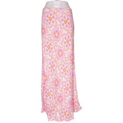 Jupe longue (Rose, Jaune, Blanc) de YAS Viscose