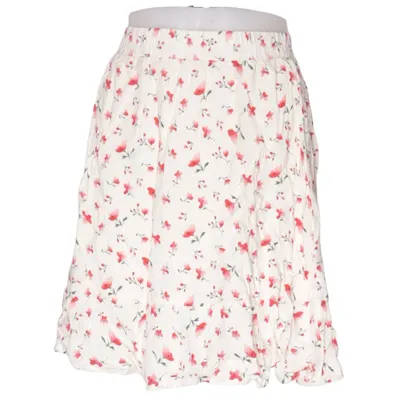 Nederdel (Hvid, Rød, Grøn, Sort, Beige, Pink, Sølv, Flerfarvet) fra VILA Viscose