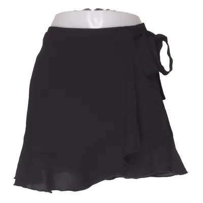 Omlottkjol (Svart) från Ava & Ever Polyester