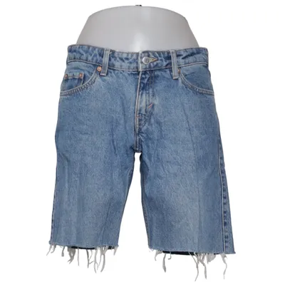 Jeansshorts (Arrow Low Straight Jeans) från Weekday