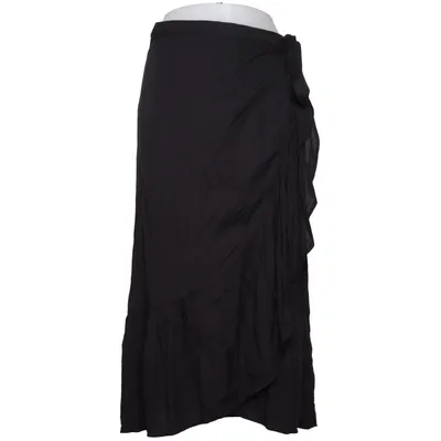 Omlottkjol (Svart) från Pernilla Wahlgren Viskos