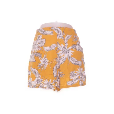 Shorts (Gul) från Lindex Viskos