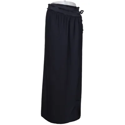 Omlottkjol (Svart) från Filippa K Återvunnen polyester