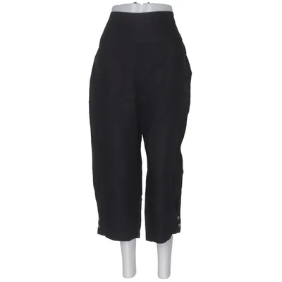Pants (Casual Short) from Masai Linen