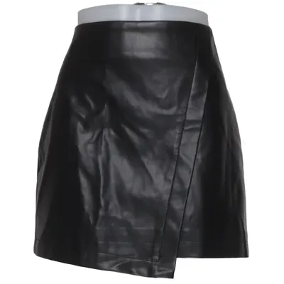 Skirt (Black) from Gina Tricot Polyester, Viscose