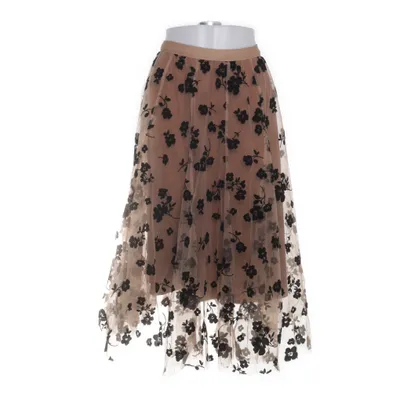 Tulle skirt (Black, Beige) from Chicwish Polyester