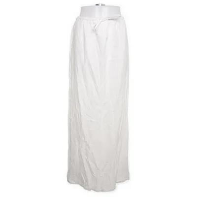 Maxi skirt (White) from Kaiia