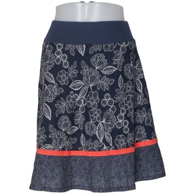 Skirt (Blue, White, Red) from Royal Robbins