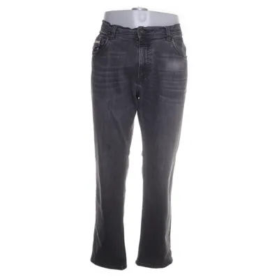Jeans (modern style 3910) från Bugatti
