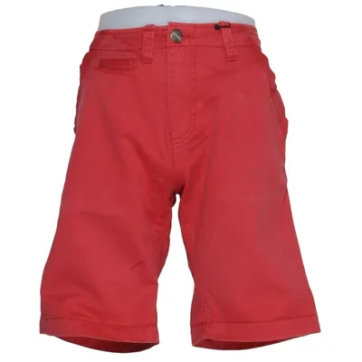 Short (Rouge) de Storm Coton