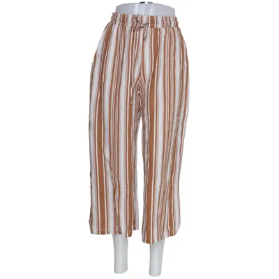 Culottes (86633) from Gina Tricot Polyamide, Viscose