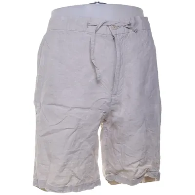 Shorts (Beige) från These Glory Days Linne