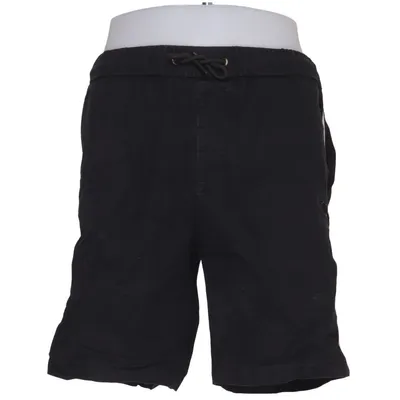 Basketball shorts (DISTM/4 STRUCTURE SHORT) from Distrikt Nørrebro Cotton, Elastane