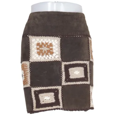 Lædernederdel (Brun, Beige, Hvid) fra Charlotte Russe Læder, Polyester