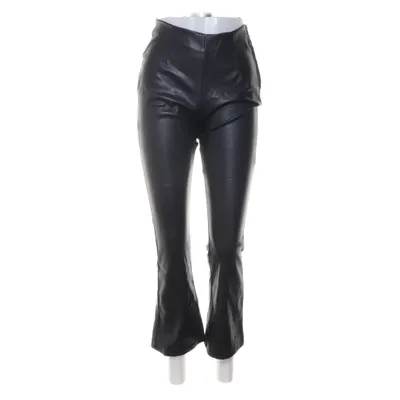 Byxor (DINADJA KICK FLARE PU PANTS) från Black Story Polyester, Polyuretan