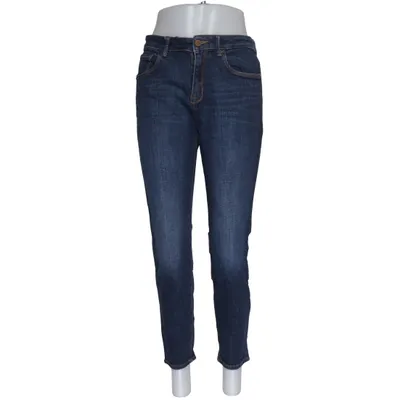 Jean (Lonny) de Mango Denim & Tees