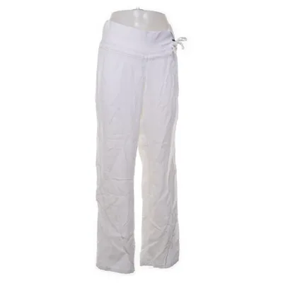 Mammabyxor (Vit) från Mom by Lindex Linne