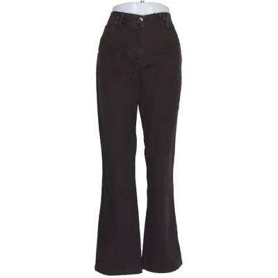 Chinos (Alice) from Alice