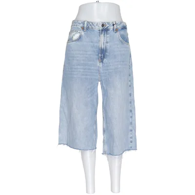 Denim shorts (Blue) from Never Denim by Bik Bok Cotton