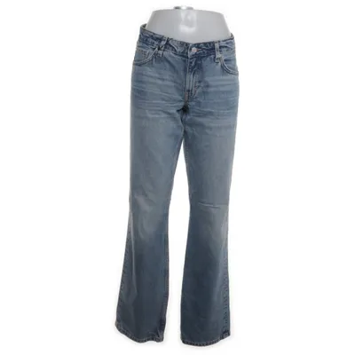 Jeans (Arrow Low Straight Jeans) från Weekday Bomull