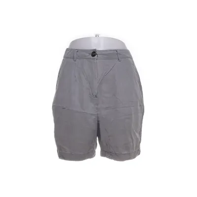Shorts (Gray) from Lounge Nine Lyocell