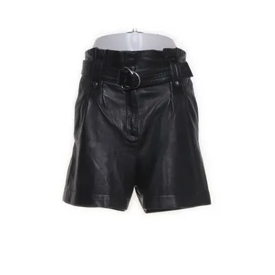 Short en cuir (Noir) de Be Edgy Cuir