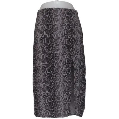 Skirt (Gray, Black) from Abercrombie & Fitch Viscose