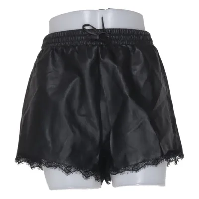 Shorts (Schwarz) von NA-KD by You Polyurethan