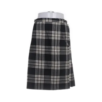 Wrap skirt (Black, Gray, White) from Gor-Ray