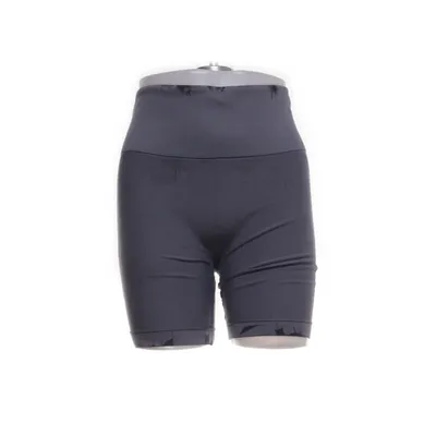 Short de compression (Gris) de Girlfriend Collective