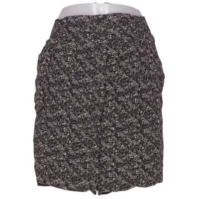 Nederdel (Sort, Hvid) fra Jolina Viscose