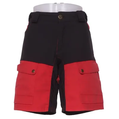 Cargoshorts (Svart, Röd) från Freewear
