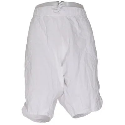 Shorts (White) from Plus Cotton