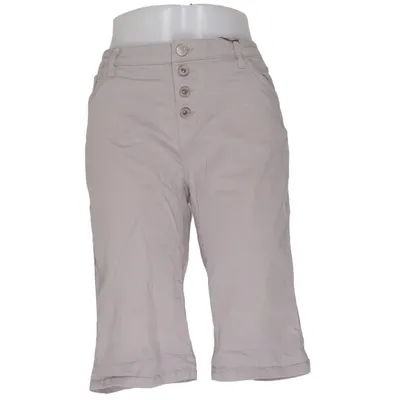 Short (Gris) de Essentials Coton, Élasthane