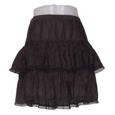 Kjol (vintage · silk skirt · lace skirt · tiered skirt · ruffle skirt · black skirt · coquette · feminine · romantic · soft girl · balletcore · Y2K · flowy · delicate · sheer · layered · cute · girly · statement · chic · dreamy · fairy) från Custommade Bomull, Silke