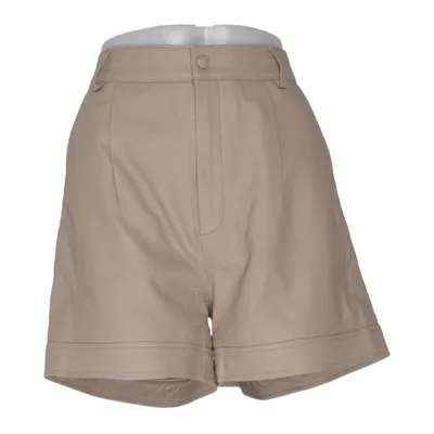 Korte broek (Beige) van Gestuz Leer