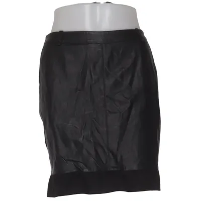 Nederdel (Sort) fra Magenta Polyurethan, Viscose