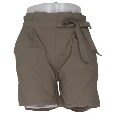 Short (Vert) de Mirelle Élasthane, Nylon, Viscose