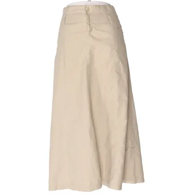 Skirt (Beige) from Rützou