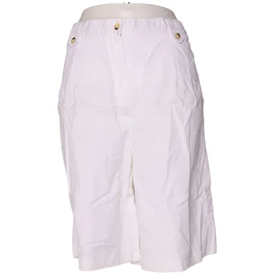Shorts (White) from Up Fashion