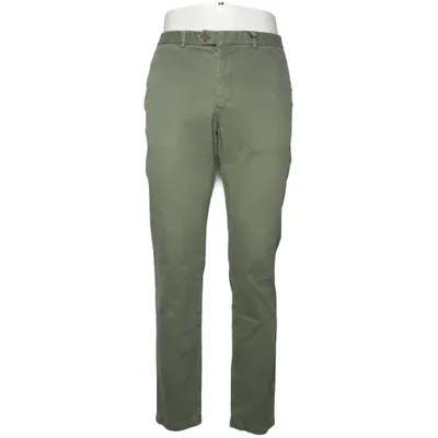 Chino (Grün) von Anton Meyer