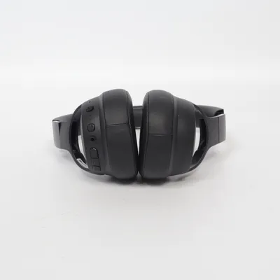 Headphones (Tune 760NC) from JBL
