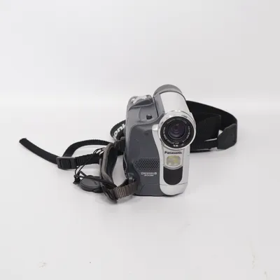 Video camera (NV-GS11EG - f=2.1 50.4mm 1:1.2) from Panasonic