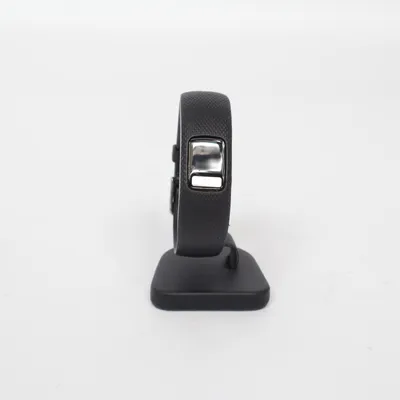 Aktivitetsarmband (VivoFit 4) från Garmin