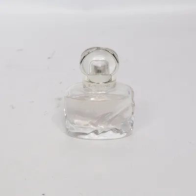 Eau de parfum (Beautiful Magnolia) fra Estée Lauder