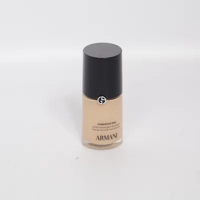 Foundation (Luminous Silk) van Giorgio Armani