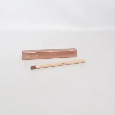 Läppenna (Mad Precision Lip Pencil) från Hickap
