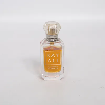 Eau de Parfum (The Wedding Silk Santal) de Kayali